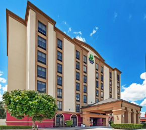 Holiday Inn Express & Suites Houston - Memorial Park Area, an IHG Hotel